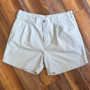 Dockers light blue seaside pleated shorts